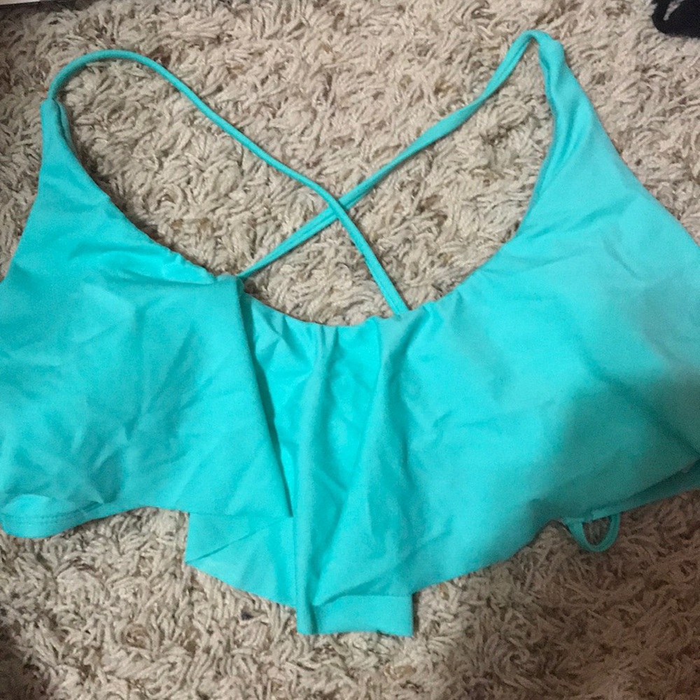 Flounce bikini top